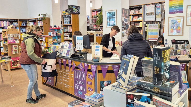 BBS-Artikel_BuchhandlungBücherberg_Laden